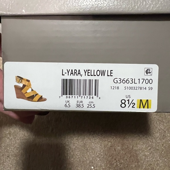 Franco Sarto Bright Yellow Strappy Sandals - Picture 2 of 2